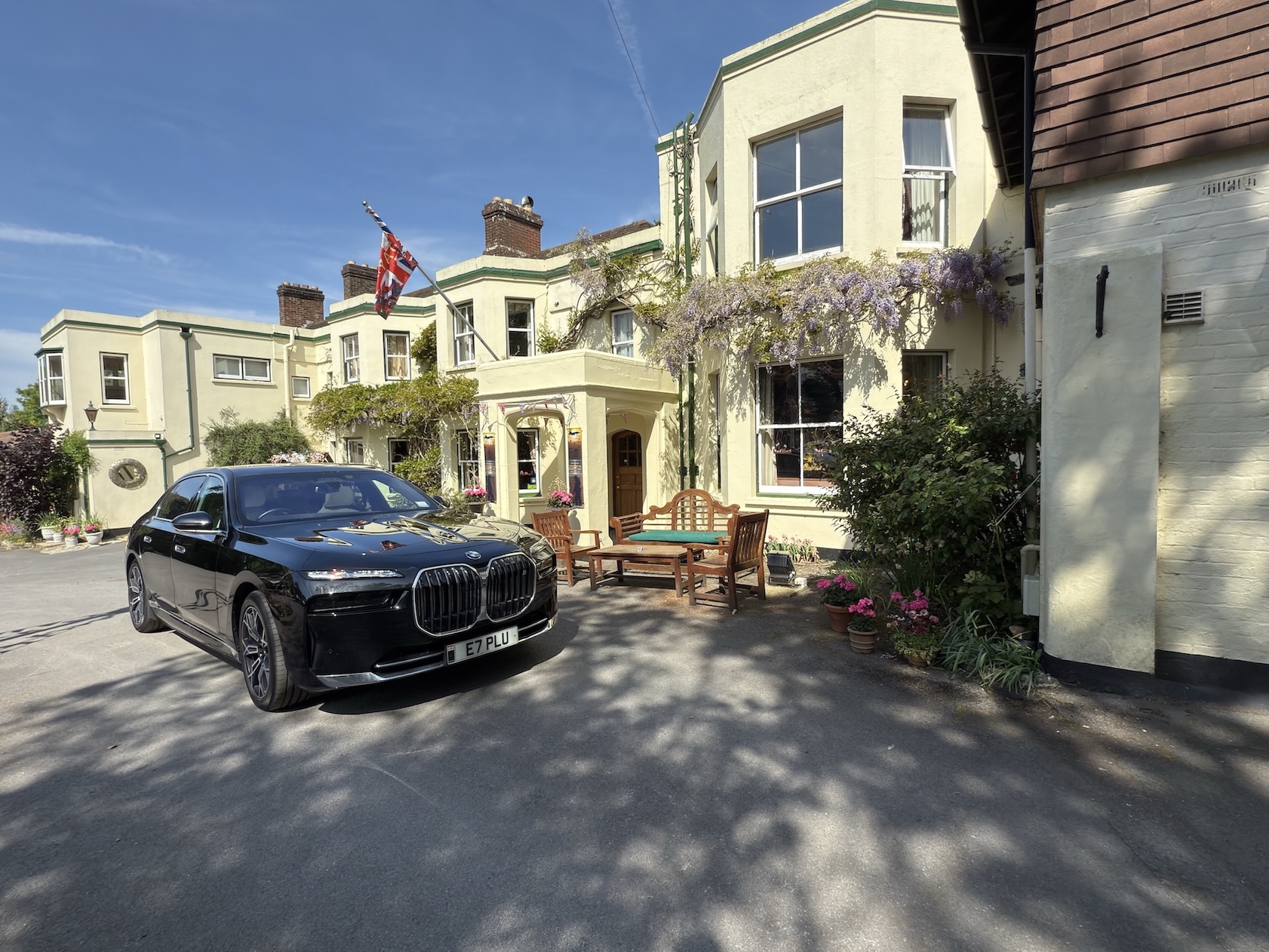 A Glimpse of Elegance: BMW i7 at Passford House Hotel