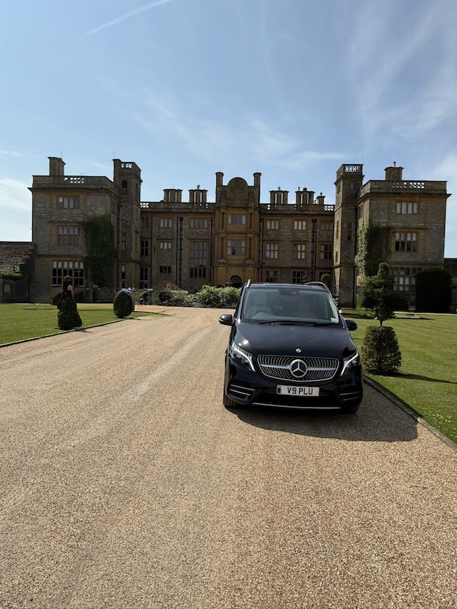 Style Meets Serenity: Chauffeur Transfer to Estelle Manor in Our Mercedes V-Class