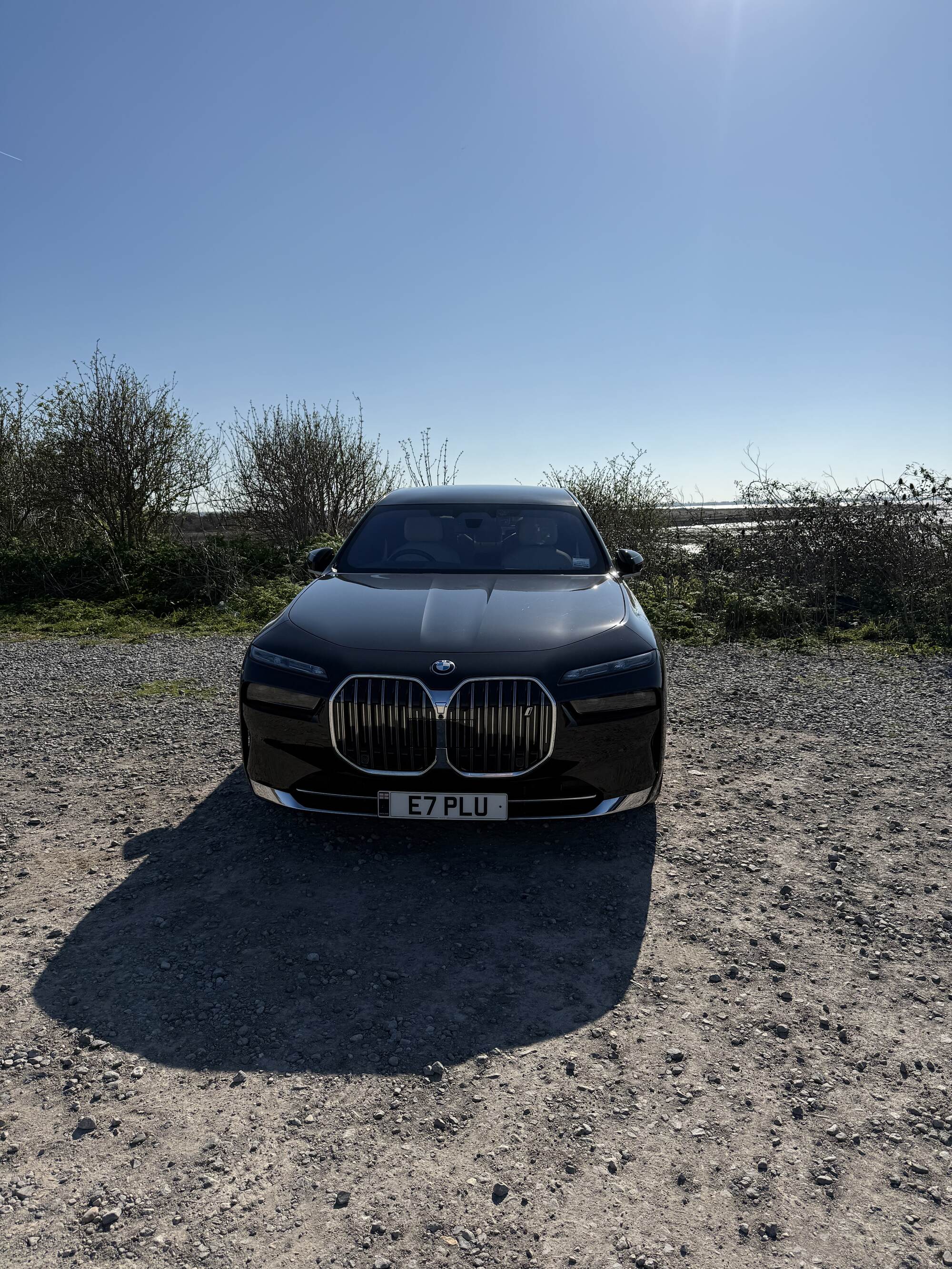 Chauffeur Pickups from the Cotswolds Made Easy with Plus Chauffeurs