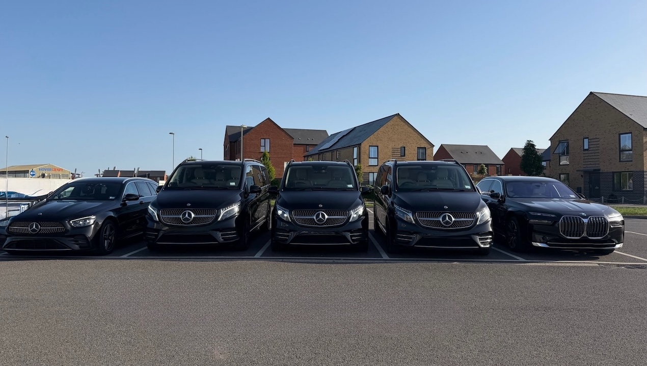 Multi-Vehicle Private Airport Transfers: When Timing Matters